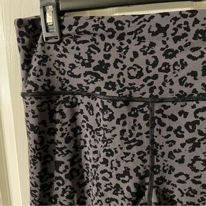 Athleta animal print leggings